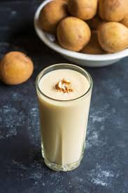 Chikoo (Sapota) Milkshake